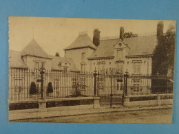 Château De Et à Montigny-le-Tilleul Propriétaire : D.Baudewyns Partie De La Façade - Montigny-le-Tilleul