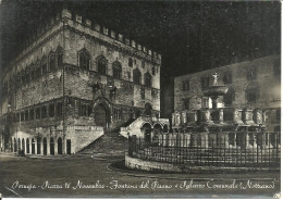 Perugia (Umbria) Piazza IV Novembre, Palazzo Comunale, Fontana Del Pisano, Notturno, Town Hall, Pisano Fountain By Night - Perugia