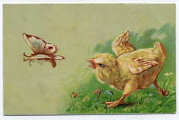 Poursuivi Par Un Poussin. Fantaisie. Carte Gaufrée - Papillons