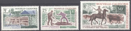 New Caledonia 1969, Cow And Horse, 3val - Koeien