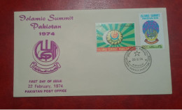 1974 PAKISTAN FDC COVER WITH STAMPS ISLAMIC SUMMIT PAKISTAN - Pakistan