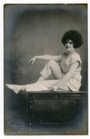 Carte Photo.Miss Athéa,artiste Célèbre ,cirque.circus.cachet Du Photographe - Cirque