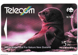 New Zealand Fur Seal WWF Phonecard Used B210915 - Otros & Sin Clasificación