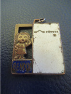 Porte-clé Ancien / BENDIX / Machines à Laver - Ensembles De Cuisines - Réfrigérateurs/ Vers 1955-1965             POC604 - Key-rings