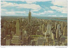 The Empire State Building And New York City Skyline Old Postcard Unused Bb151102 - Panoramic Views