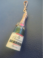 Porte-clé Ancien /Alcool/ Champagne MERCIER/ Epernay / Vers 1960-1970             POC609 - Llaveros