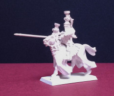 1 Figurine WARHAMMER En Métal Et En Plastique : 1 Chevalier à La Charge Avec Une Lance De Combat ( Voir Photos ) - Otros & Sin Clasificación