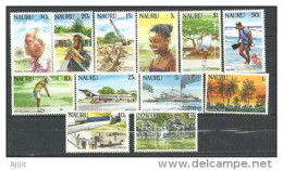 La Vie à L'île Nauru. 12 T-p Neufs **.série Complète Yvert Nr 289/300. Côte 20,00 € - Otros - Oceanía