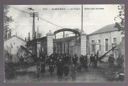 Guérigny, Les Forges, Sortie Des Ouvriers (A9p74) - Guerigny