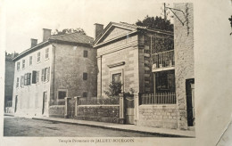 JALLIEU BOURGOIN - Le Temple Protestant - Rue De La Libération - Jallieu