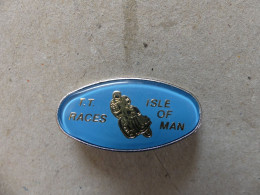 Badge Broche Moto T.T. Races Isle Of Man - Non Classificati