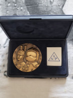 Médaille De Table Sapeur Pompier - Feuerwehr