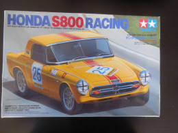 TAMIYA - HONDA S800 RACING - Schaal 1/24 - N°24177 Uitgave 1997 - Carros