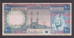 SAUDI ARABIA  -  1961-76  100 Riyals Circulated Banknote As Scans - Arabia Saudita