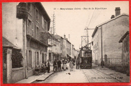 CPA 69 MEYZIEU Rue De La République ( Tramway Meyzieux - Meyzieu