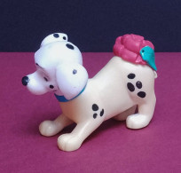 Figurine Des 101 Dalmatiens : Dalmatien Avec Chapeau Violet Sur La Queue ( Voir Photo ). - Disney