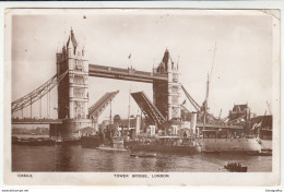 London, Tower Bridge Postcard Travelled 1950 B181015 - River Thames
