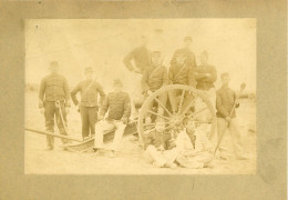 Photo Militaires Autour D'un Canon, Camp De Chalons 1896 - Krieg, Militär