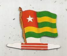 Plaque En Tole, Africorama, Drapeaux Africains , Petit-Exquis, L'Alsacienne Biscuits, Ce Drapeau Tient Debout, TOGO - Tin Signs (after1960)