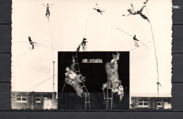  Artistes - Les Astarys - 1959 - Carte Photo - Circo