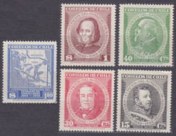 1944 Chile 325-329 MLH 100 Years Of Occupation Of The Strait Of Magellan - Géographie