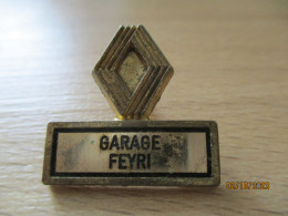 Lot 02 -- Pin's Garage Renault Feyri -- Exclusif Sur Delcampe - Renault