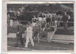 Athletic? Teams Of Kingdom Of Hungary And Kingdom Of Yugoslavia Entering The Stadium 1930's? Photo 18x13 B201001 - Athlétisme