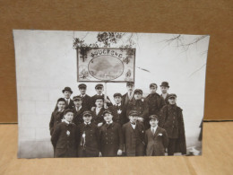 CLUNY (71) école Des Arts Et Métiers Carte Photo Groupe  De L'Auvergne - Cluny