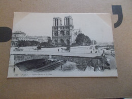 PARIS 75  NOTRE DAME ET LE PONT  ANIMEES  ATTELAGES - Notre Dame De Paris