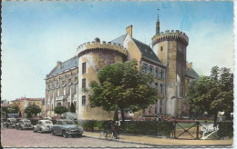 [16] Charente > Angouleme Hotel De Ville Ancien Chateau Des Comtes D' Angouleme Voiture En Joli Plan - Angouleme