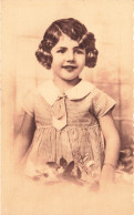 PHOTOGRAPHIE - Un Enfant Souriant - Carte Postale Ancienne - Fotografie