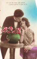 PHOTOGRAPHIE - Couple - L'amour Parfait N'a Point De Fin - Colorisé - Carte Postale Ancienne - Photographs