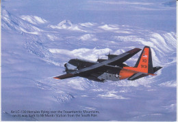 Card LC 130 Hercules Flying Over The Trasantarctic Mountains On His Way Back From McMurdo Station (OD169) - Vols Polaires
