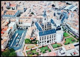 16 - ANGOULEME - (Charente) - Vue D'ensemble - L'Hotel De Ville Et Les Jardins - Angouleme
