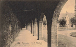 BELGIQUE - Maredsous - École Abbatiale - Le Cloître Ouvert - Carte Postale Ancienne - Anhée