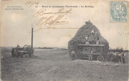 DANS LA CAMPAGNE NORMANDE - LE BATTAGE - Cultivation