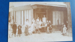 Delcampe - Carte Photo ,café De La Halle, Angle De Rue - Caffé