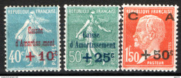 Francia 1927 Unif.246/48 */MLH VF/F - Unused Stamps