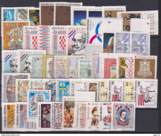 Croazia 1991/92 Annate Complete / Complete Year Set **/MNH VF - Croatia