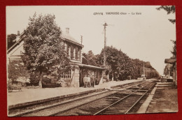 CPA - Vaumoise  -(Oise) - La Gare - Vaumoise