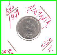 ALEMANIA - DEUTSCHLAND - GERMANY-MONEDA DE LA REPUBLICA FEDERAL DE ALEMIANIA DE 50 Pfn .DEL AÑO 1971 CECA - F -STUTTGART - 50 Pfennig