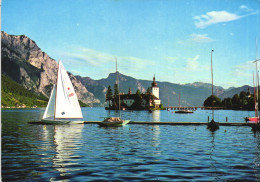 AUSTRIA, HIGHER AUSTRIA, GMUNDEN, TRAUNSEE WITH ORT CASTLE, LAKE, BOATS - Gmunden