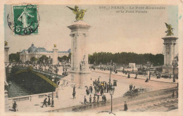 FRANCE - Paris - Le Pont Alexandre Et Le Petit Palais - Animé - Colorisé - Carte Postale Ancienne - Bridges