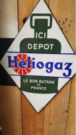 Plaque Publicitaire Emaillée , Dépot Heliogaz , Double Face , Eas - Placas En Aluminio (desde 1961)