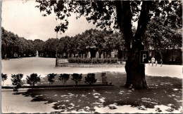 83 BARJOLS - Place De La Rouguière - Barjols