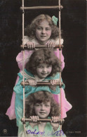 ENFANTS - Portrait De Triplées - Echelle - Colorisé - Carte Postale Ancienne - Portretten