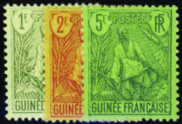 Guinée  N°18/32  15  Valeurs  Qualité:* - Other & Unclassified