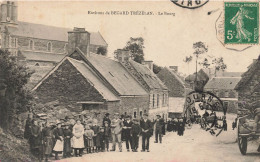 Trézélan , Bégard * Route Et Bourg Du Village * Enfants Villageois * Villageois - Frontignan