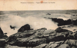 FRANCE - Plomeur - Vague Au Brisant à La Torche - Carte Postale Ancienne - Other & Unclassified