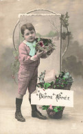 FÊTES ET VOEUX - Nouvel An - Un Enfant Tenant Un Pot De Fleur - Colorisé - Carte Postale Ancienne - New Year